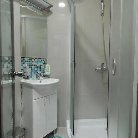 Hotel Zeder Garni
